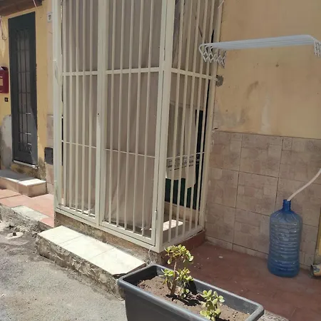 La Casuzza 1 *